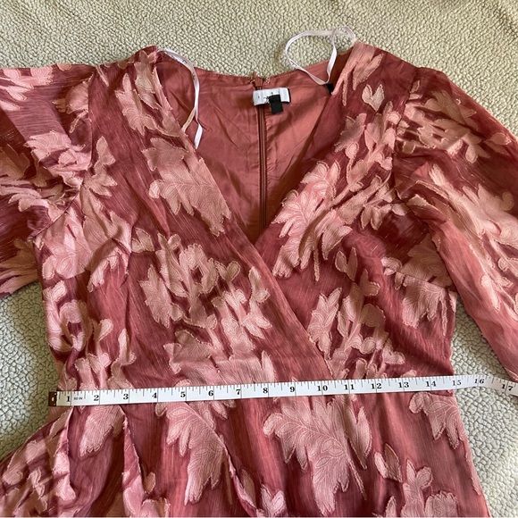 Lulus Meant to Shine Mauve Floral Jacquard Mini Dress - Size M - Picture 8 of 10